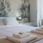 Guesthost - Modern Flat With Lovely Terrace * 산레모