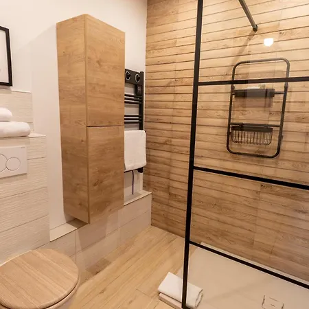 Guesthost - Modern Flat With Lovely Terrace Apartamento Sanremo