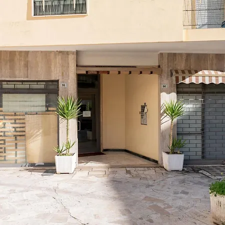 Apartamento Guesthost - Modern Flat With Lovely Terrace *